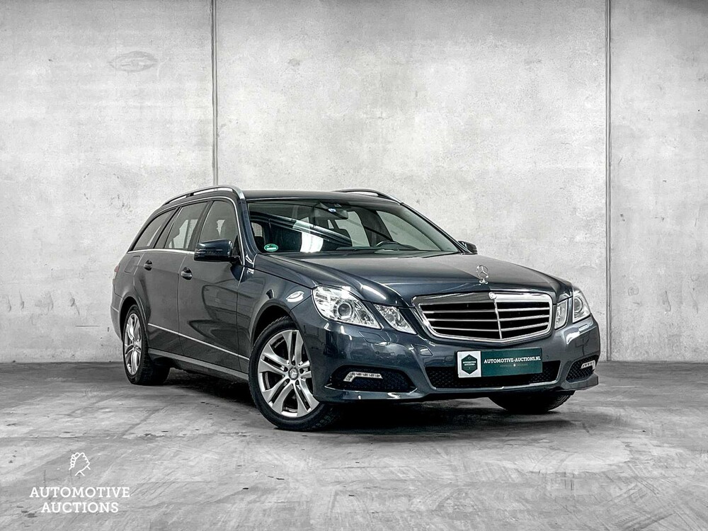 Mercedes-Benz E350 Kombi 3.5 V6 CGI Avantgarde 4Matic 272PS 2010 E-Klasse, K-092-XT