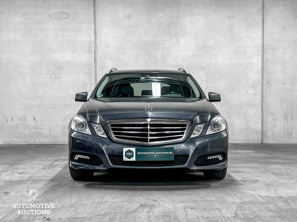 Mercedes-Benz E350 Kombi 3.5 V6 CGI Avantgarde 4Matic 272PS 2010 E-Klasse, K-092-XT