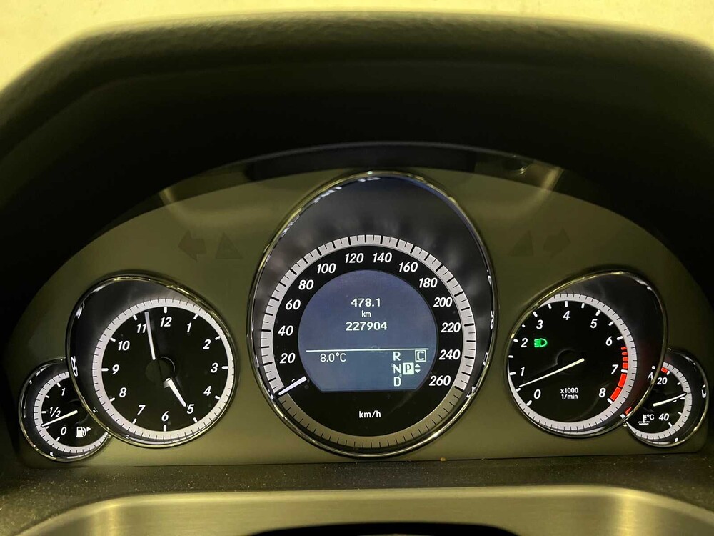 Mercedes-Benz E350 Kombi 3.5 V6 CGI Avantgarde 4Matic 272PS 2010 E-Klasse, K-092-XT