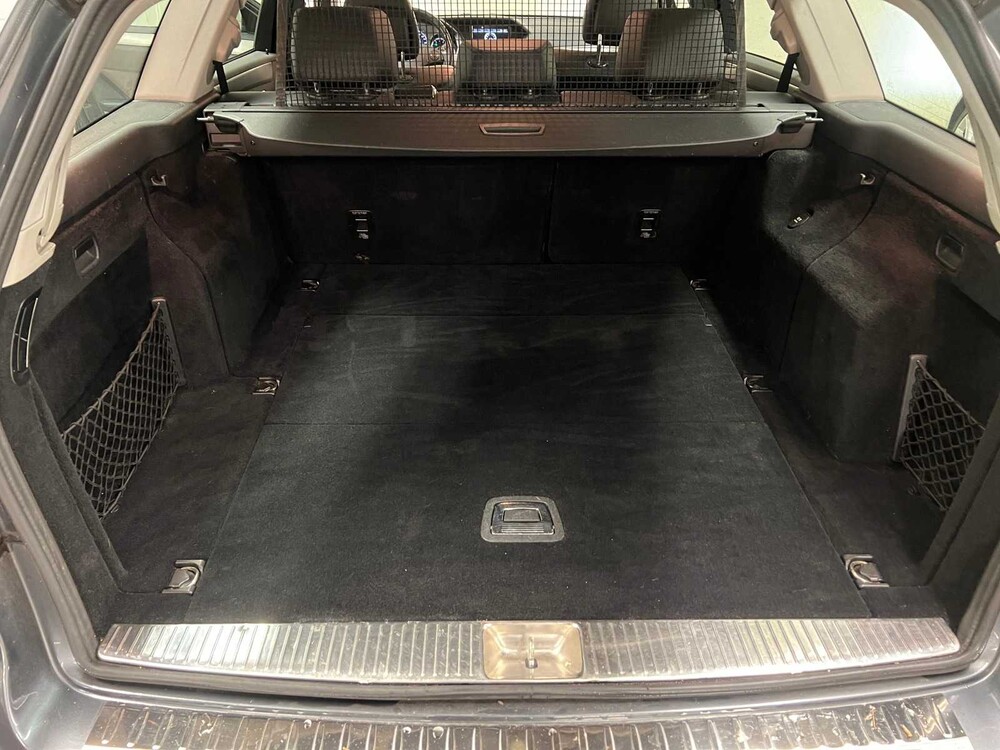 Mercedes-Benz E350 Kombi 3.5 V6 CGI Avantgarde 4Matic 272PS 2010 E-Klasse, K-092-XT