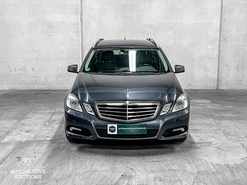 Mercedes-Benz E350 Kombi 3.5 V6 CGI Avantgarde 4Matic 272PS 2010 E-Klasse, K-092-XT