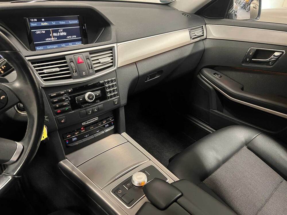 Mercedes-Benz E350 Kombi 3.5 V6 CGI Avantgarde 4Matic 272PS 2010 E-Klasse, K-092-XT