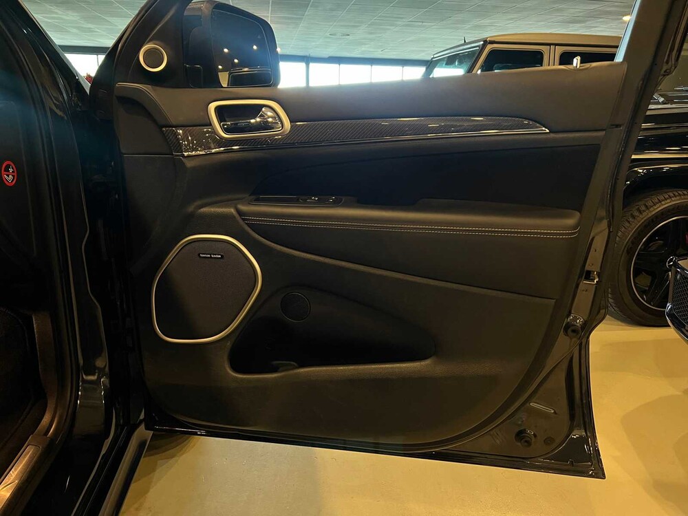 Jeep Grand Cherokee SRT 6.4 V8 Hemi 468PS 2015, XV-842-J