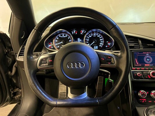 Audi R8 5.2 V10 FSI 525pk -CARBON- 2010, 74-NGZ-1 