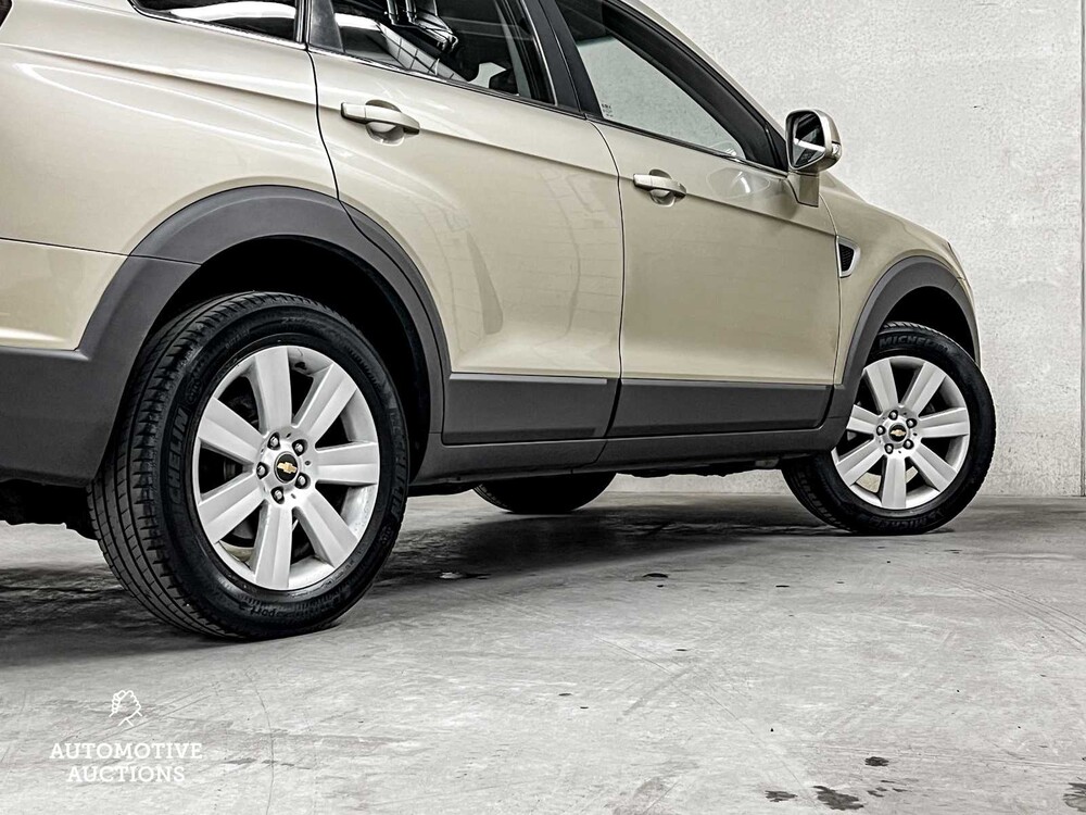 Chevrolet Captiva 3.2i Executive 230pk 2007 ORIG-NL, 99-TT-NP