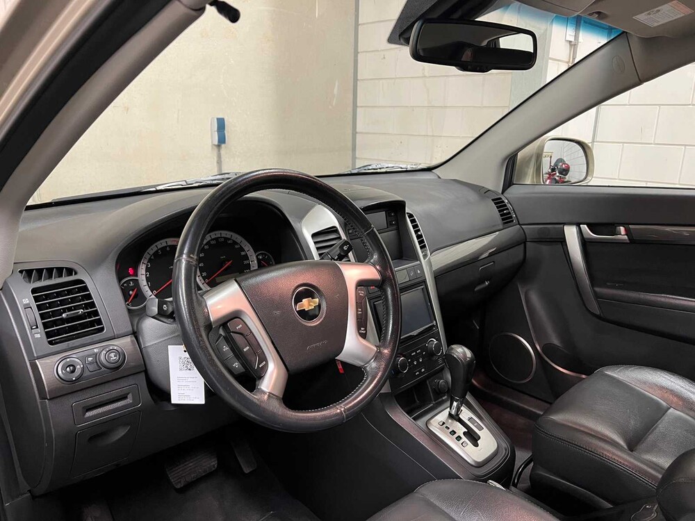 Chevrolet Captiva 3.2i Executive 230pk 2007 ORIG-NL, 99-TT-NP