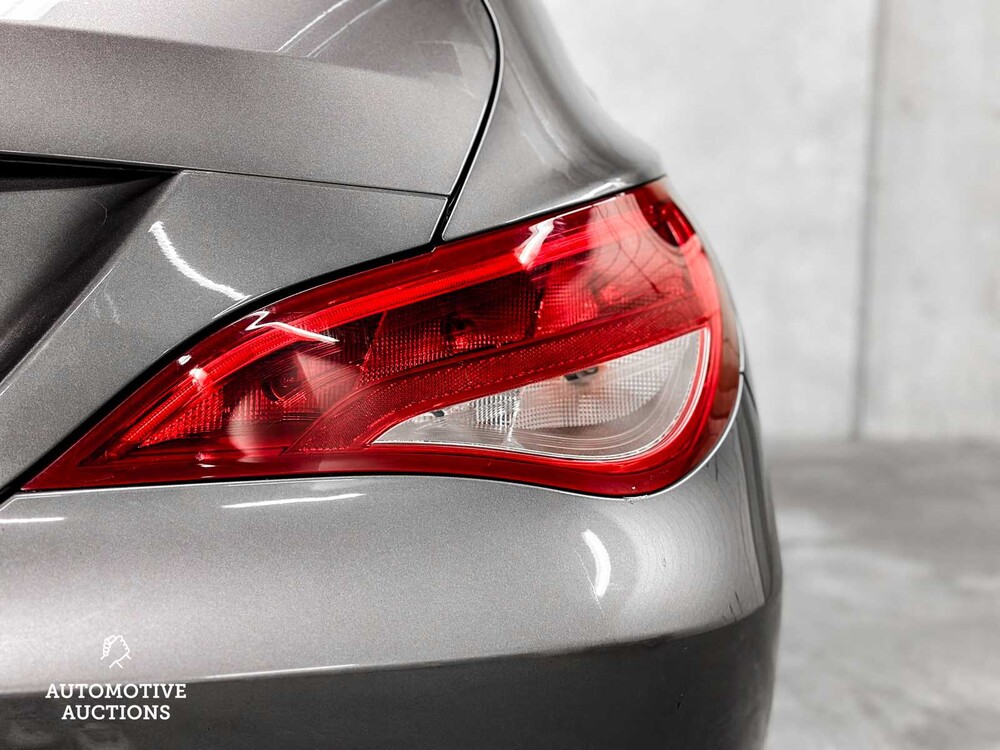 Mercedes-Benz CLA200d Business Solution 136PS 2018 CLA Klasse Shooting Brake, X-716-ZH