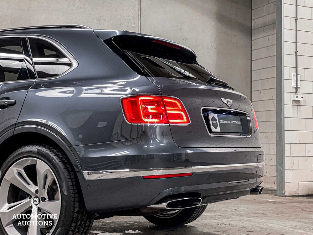 Bentley Bentayga 6.0 W12 608pk 2016, H-019-FX