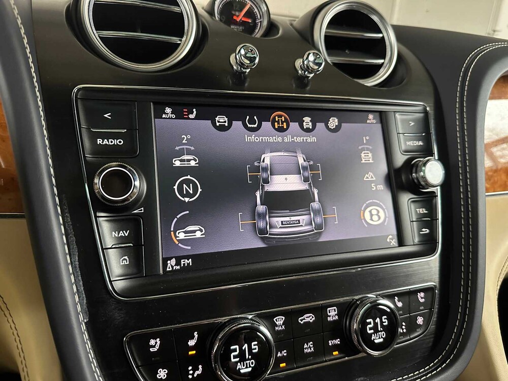 Bentley Bentayga 6.0 W12 608pk 2016, H-019-FX