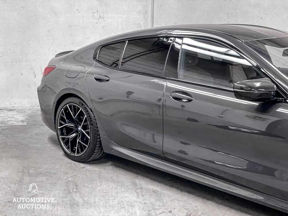 BMW M8 Competition Gran Coupé 625pk -CARBON- 2023 ORIG-NL, S-676-PG
