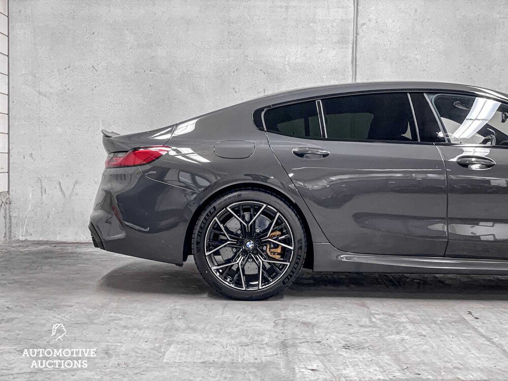 BMW M8 Competition Gran Coupé 625pk -CARBON- 2023 ORIG-NL, S-676-PG