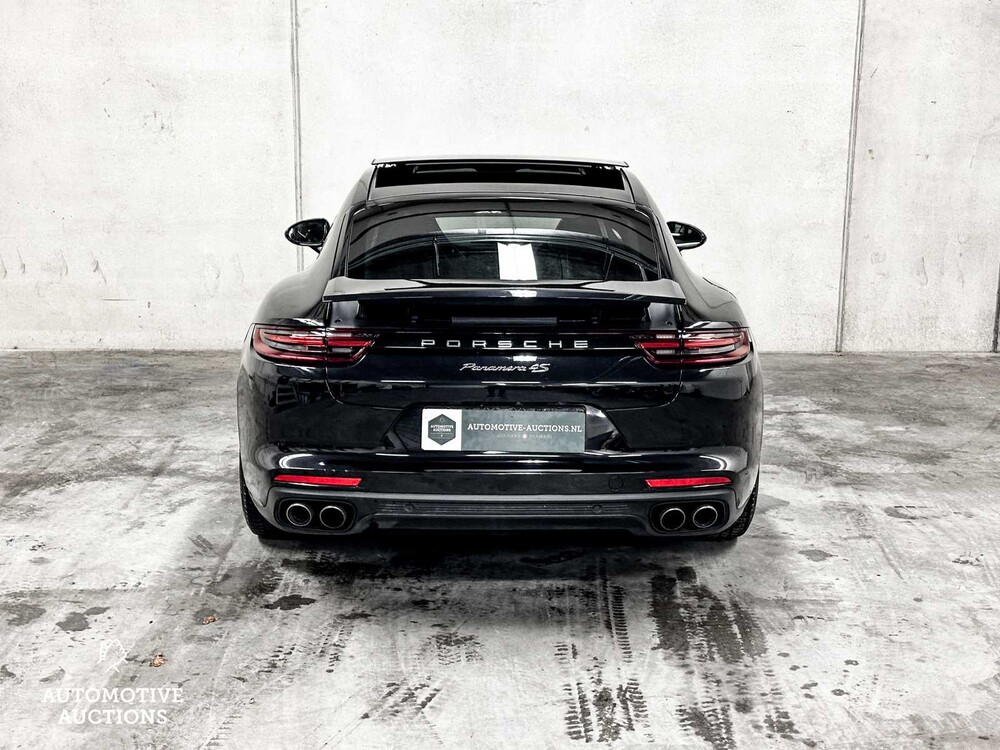 Porsche Panamera 4S 4.0 V8 422pk Sport-Chrono 2016