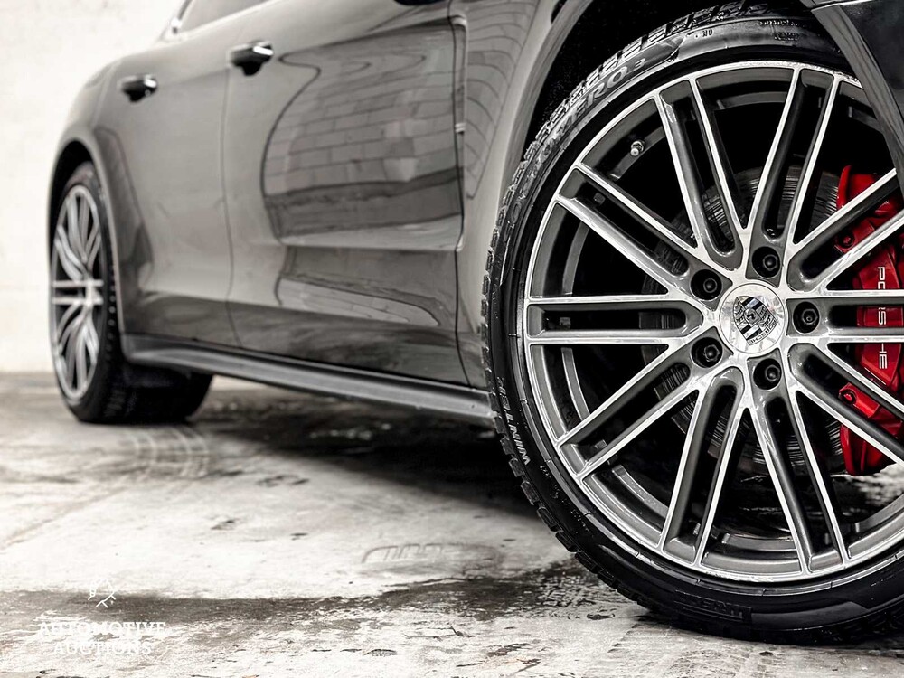 Porsche Panamera 4S 4.0 V8 422pk Sport-Chrono 2016