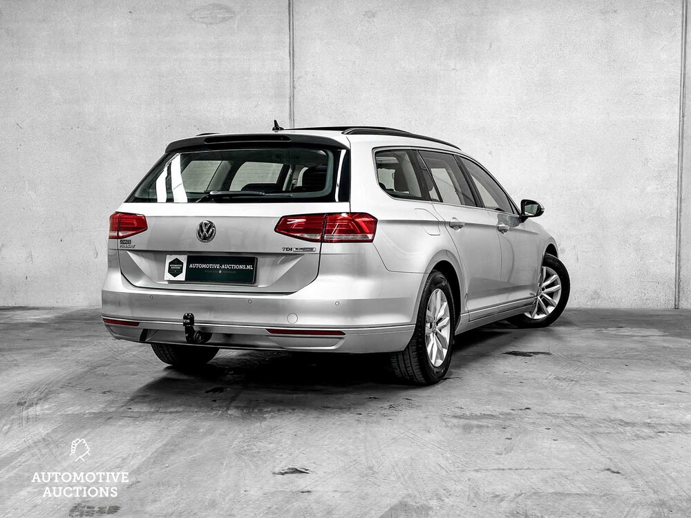 Volkswagen Passat Variant 1.6 TDI Connected Series Plus 120PS 2017, L-560-SZ