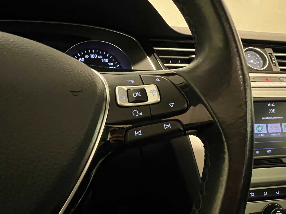 Volkswagen Passat Variant 1.6 TDI Connected Series Plus 120PS 2017, L-560-SZ