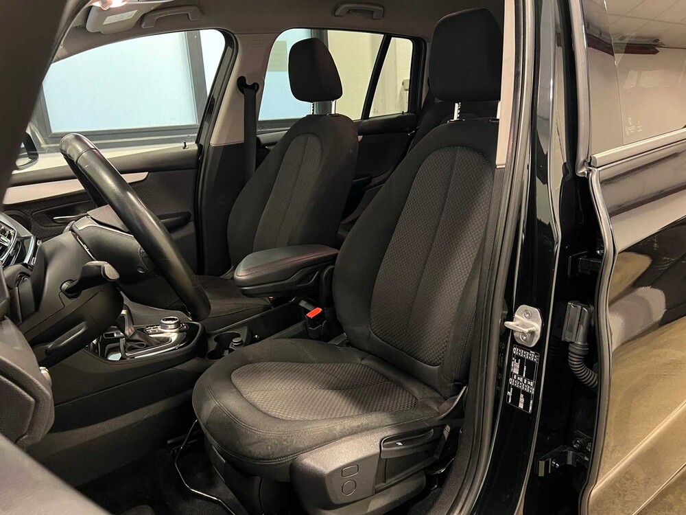 BMW 216d Gran Tourer Steptronic8 Corporate Lease Executive 2-serie 150pk 2017 ORIG-NL, PD-487-S