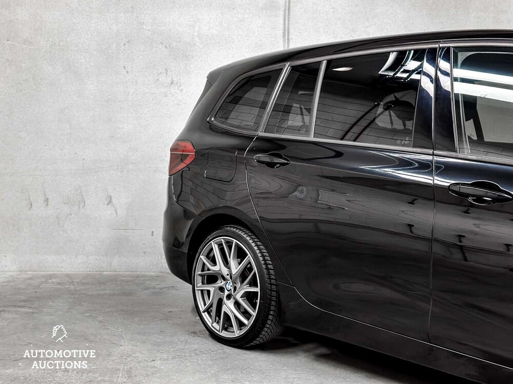 BMW 216d Gran Tourer Steptronic8 Corporate Lease Executive 2-serie 150pk 2017 ORIG-NL, PD-487-S