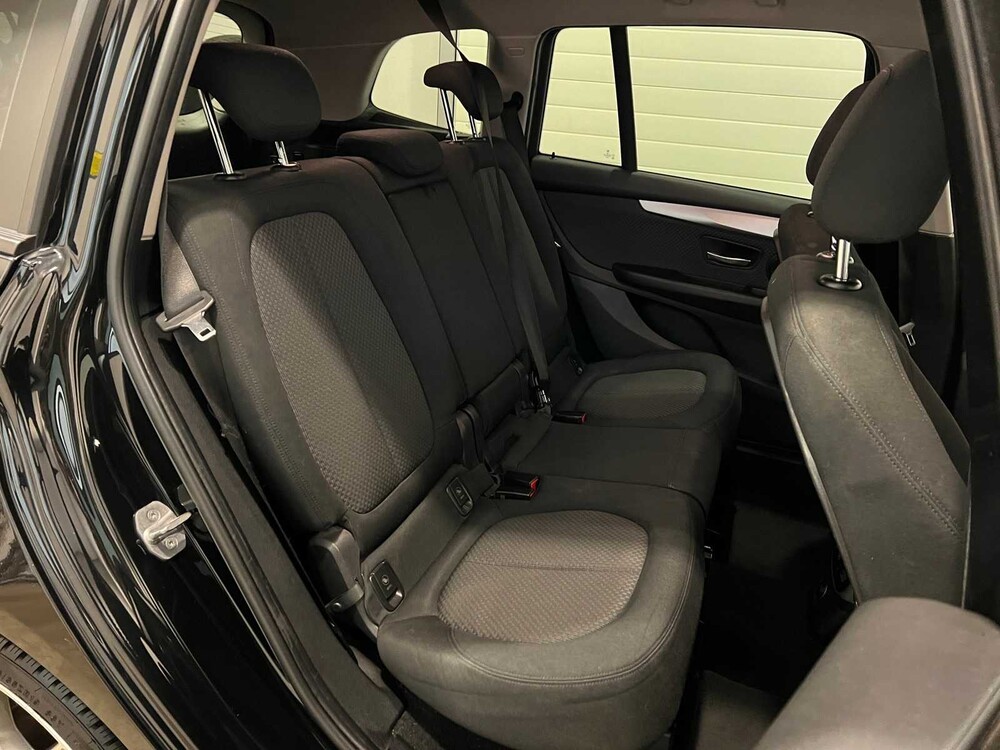 BMW 216d Gran Tourer Steptronic8 Corporate Lease Executive 2-serie 150pk 2017 ORIG-NL, PD-487-S