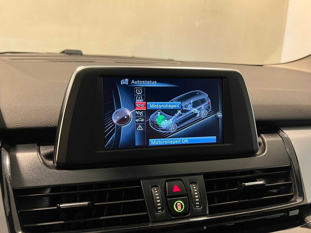 BMW 216d Gran Tourer Steptronic8 Corporate Lease Executive 2-serie 150pk 2017 ORIG-NL, PD-487-S