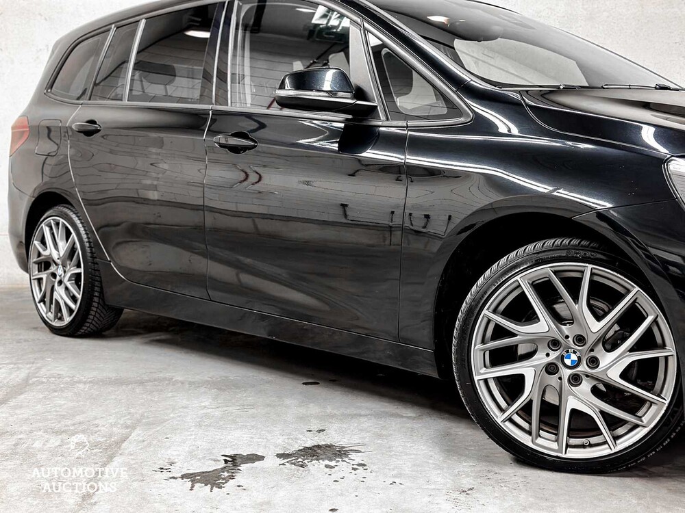 BMW 216d Gran Tourer Steptronic8 Corporate Lease Executive 2-serie 150pk 2017 ORIG-NL, PD-487-S