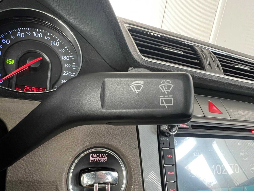 Volkswagen Passat Variant 2.0 TFSI Highline Business 200pk 2007, 89-HJH-9