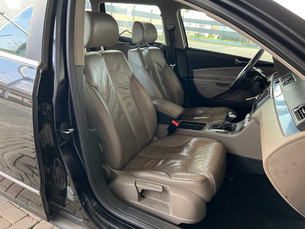 Volkswagen Passat Variant 2.0 TFSI Highline Business 200pk 2007, 89-HJH-9