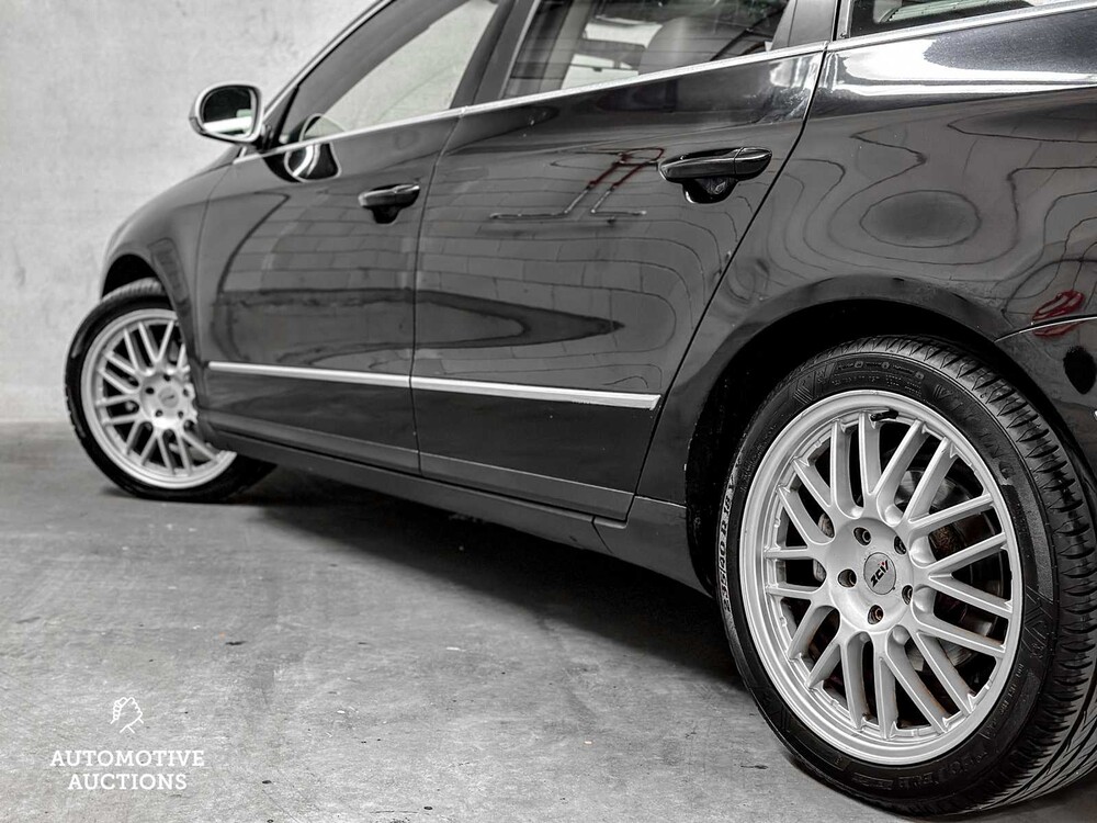 Volkswagen Passat Variant 2.0 TFSI Highline Business 200pk 2007, 89-HJH-9