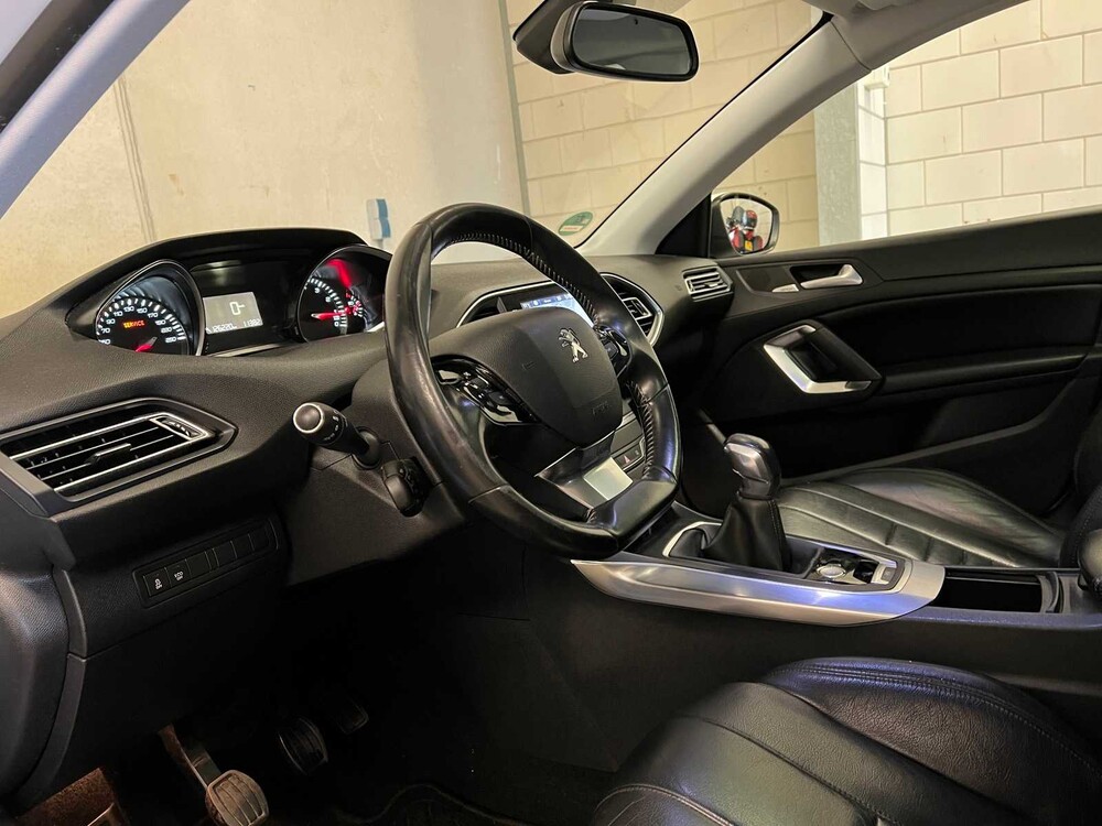 Peugeot 308 SW 1.2 PureTech Allure 110pk 2016 ORIG-NL, HK-039-Z