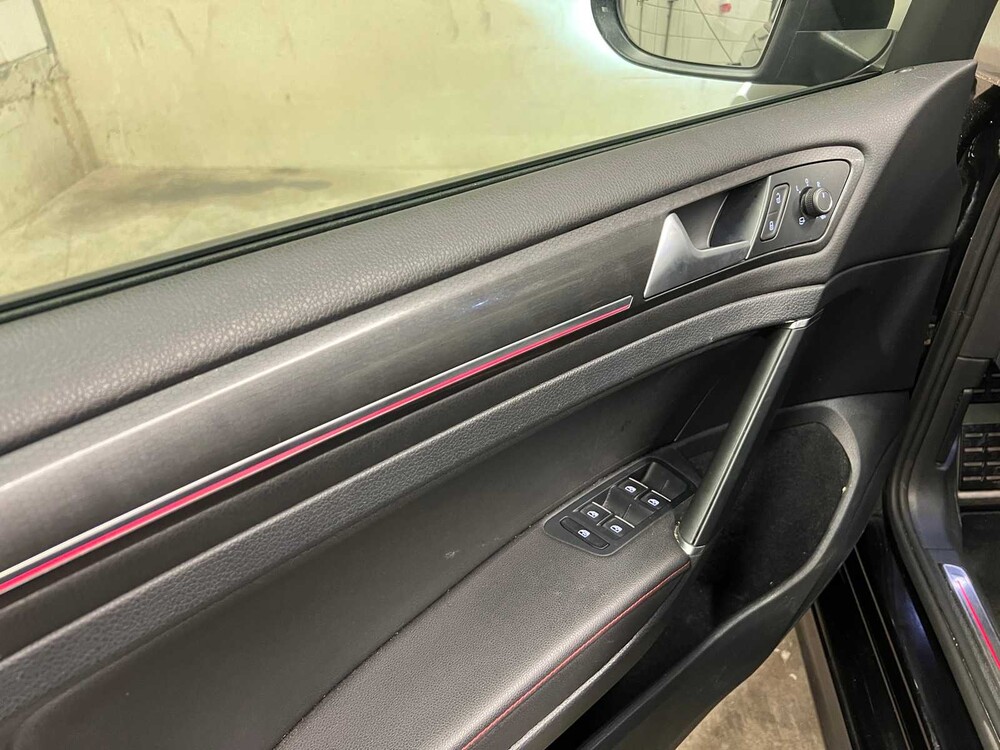 Volkswagen Golf GTI PERFORMANCE 2.0 TSI 245pk 2018, XF-632-L