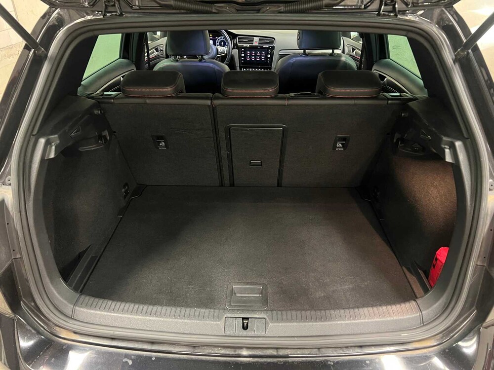 Volkswagen Golf GTI PERFORMANCE 2.0 TSI 245pk 2018, XF-632-L