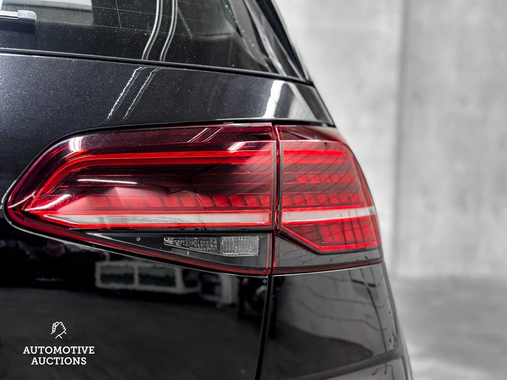 Volkswagen Golf GTI PERFORMANCE 2.0 TSI 245pk 2018, XF-632-L