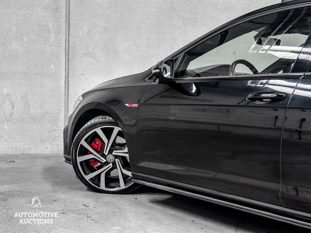 Volkswagen Golf GTI PERFORMANCE 2.0 TSI 245pk 2018, XF-632-L