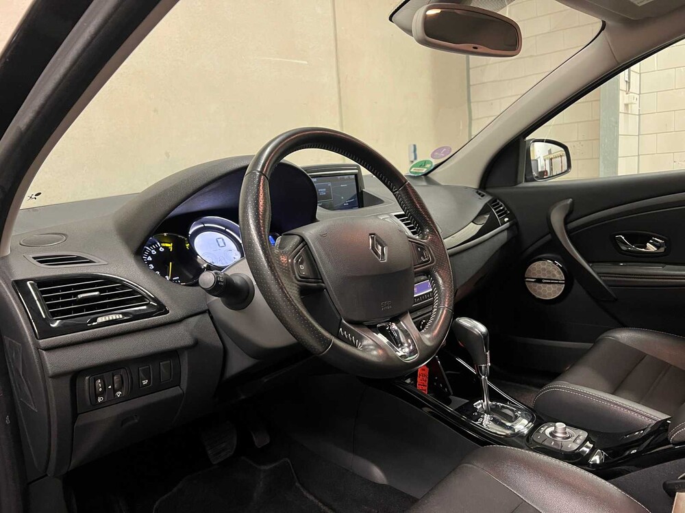 Renault Mégane Estate 1.2 TCe Bose -AUTOMAAT- 132pk -EDC- 2015 ORIG-NL, 7-ZSR-08