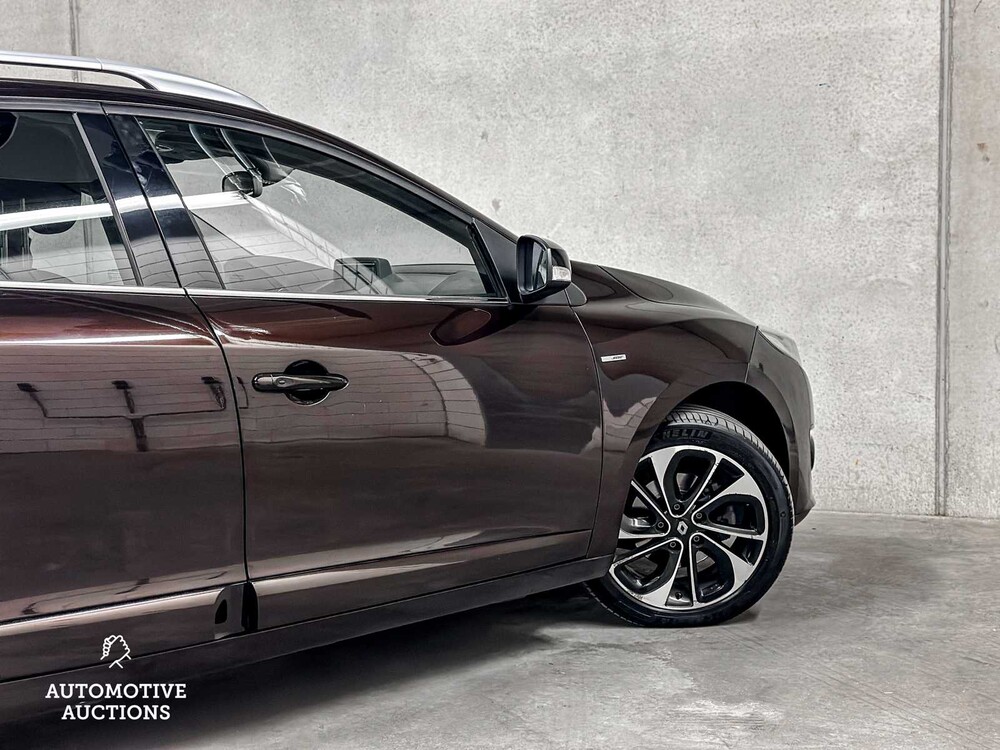 Renault Mégane Estate 1.2 TCe Bose -AUTOMAAT- 132pk -EDC- 2015 ORIG-NL, 7-ZSR-08