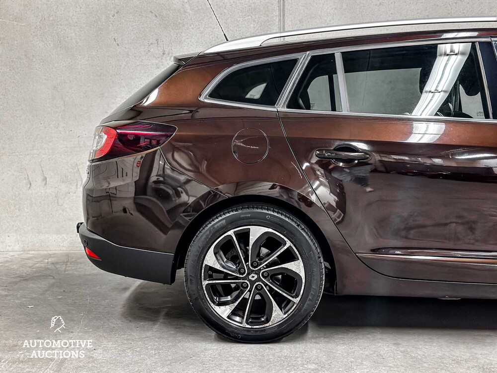 Renault Mégane Estate 1.2 TCe Bose -AUTOMAAT- 132pk -EDC- 2015 ORIG-NL, 7-ZSR-08