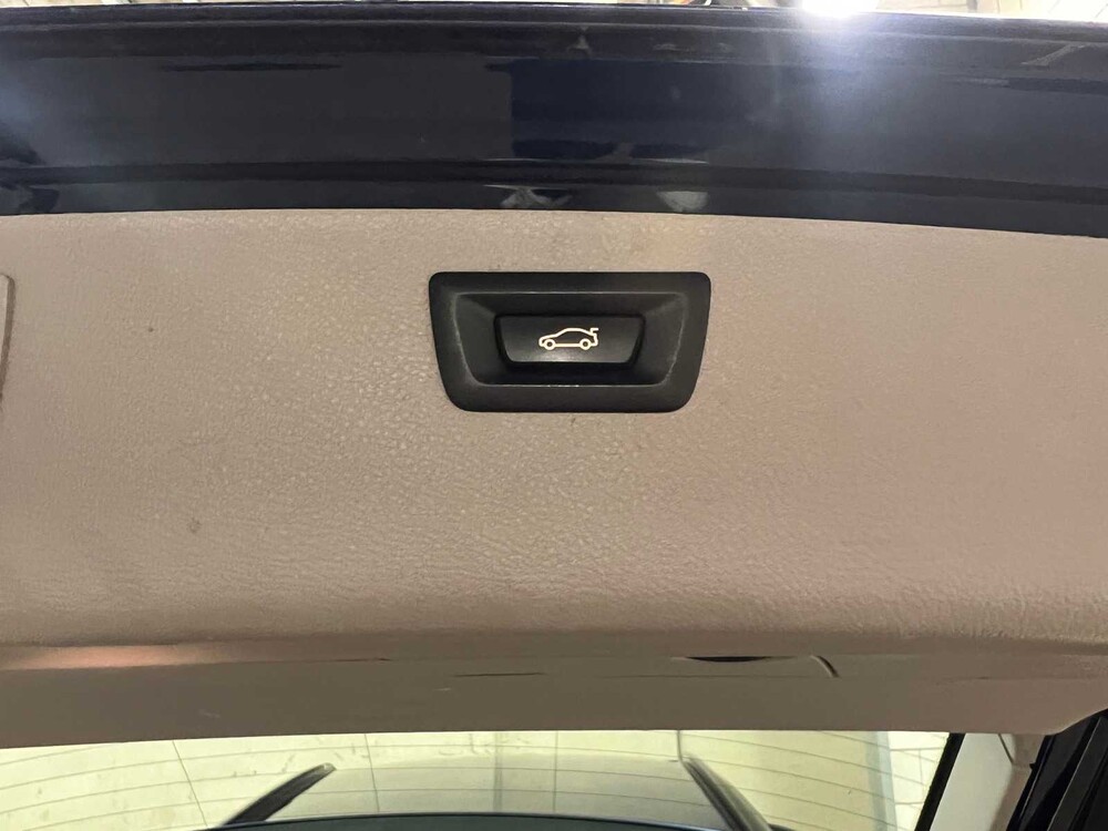 BMW 318d Touring 2.0 136pk 2018 3-serie