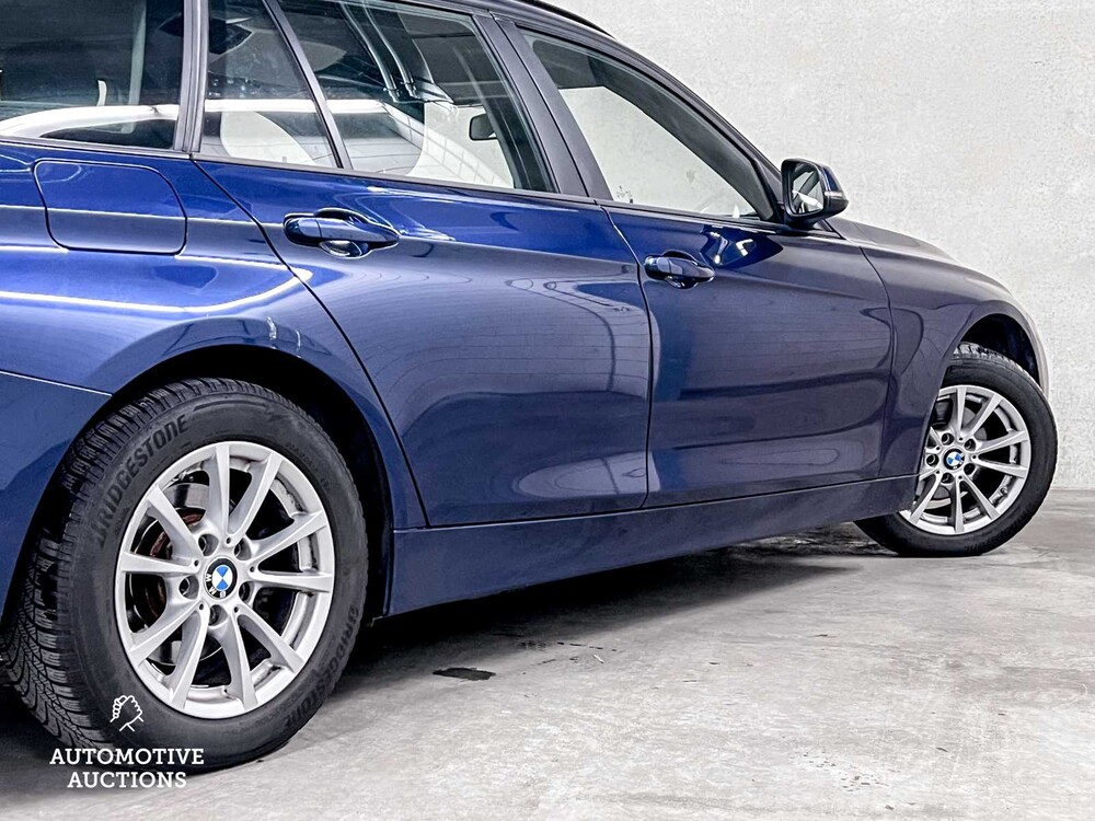 BMW 318d Touring 2.0 136pk 2018 3-serie