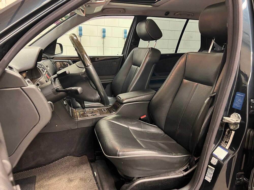 Mercedes-Benz E430 Elegance 4.3 V8 4Matic E-Klasse 279PS 2000, SX-869-X