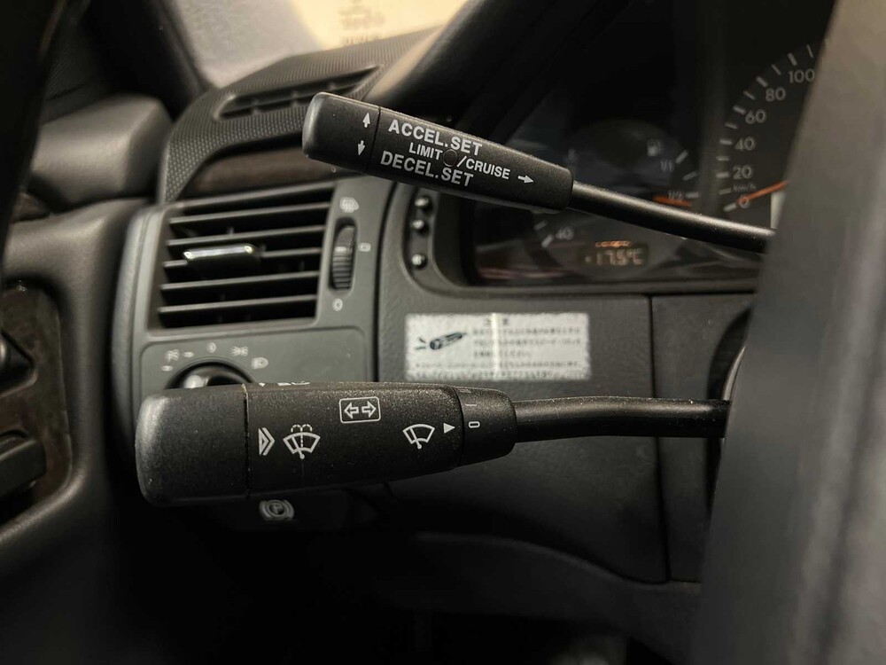 Mercedes-Benz E430 Elegance 4.3 V8 4Matic E-Klasse 279PS 2000, SX-869-X