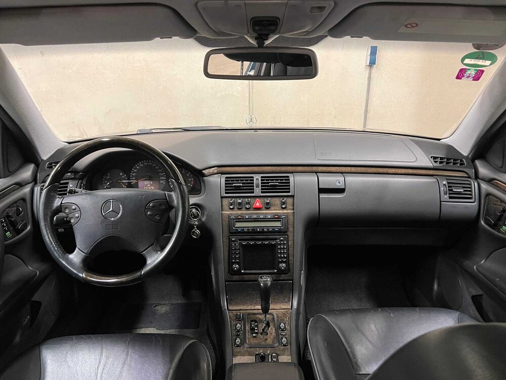 Mercedes-Benz E430 Elegance 4.3 V8 4Matic E-Klasse 279PS 2000, SX-869-X