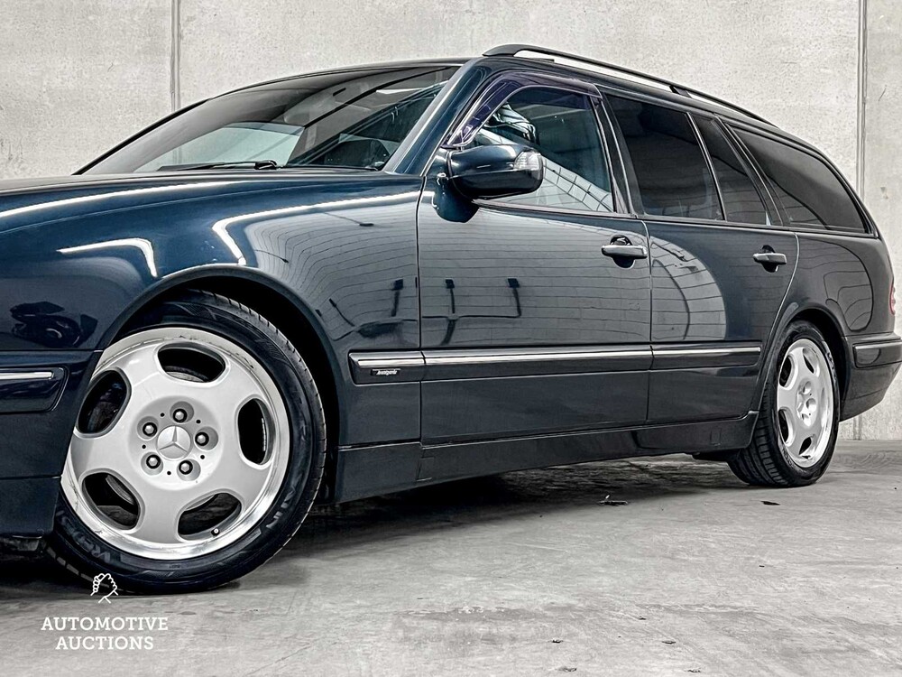 Mercedes-Benz E430 Elegance 4.3 V8 4Matic E-Klasse 279PS 2000, SX-869-X
