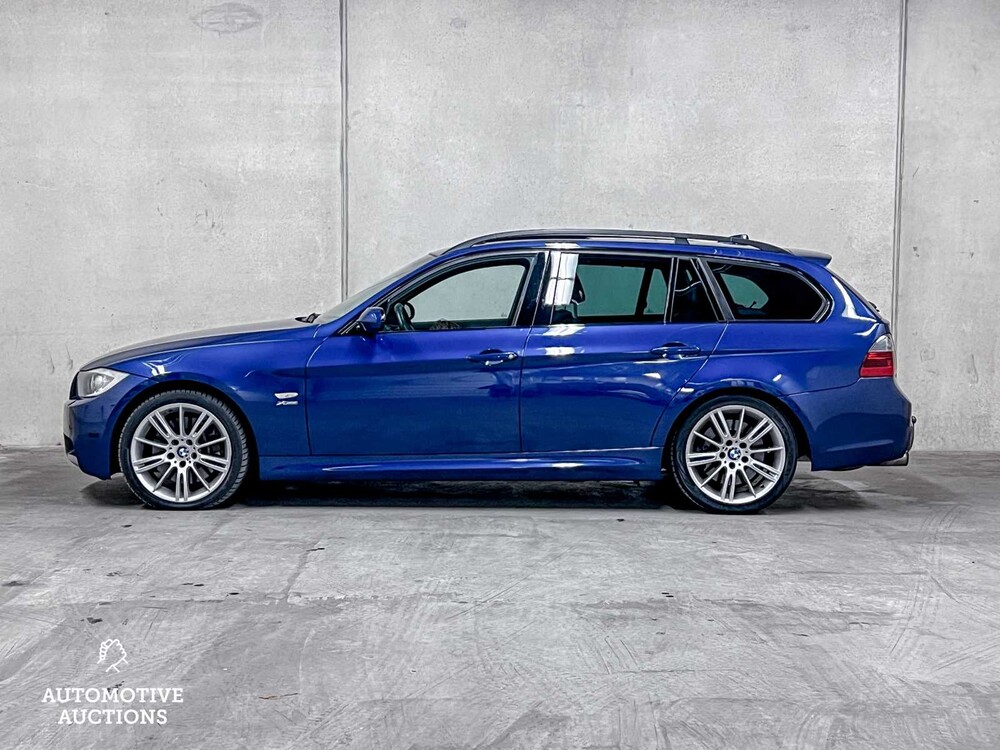 BMW 330xi Touring Executive 272pk 2007 ORIG-NL 3-Serie, 82-ZB-BD