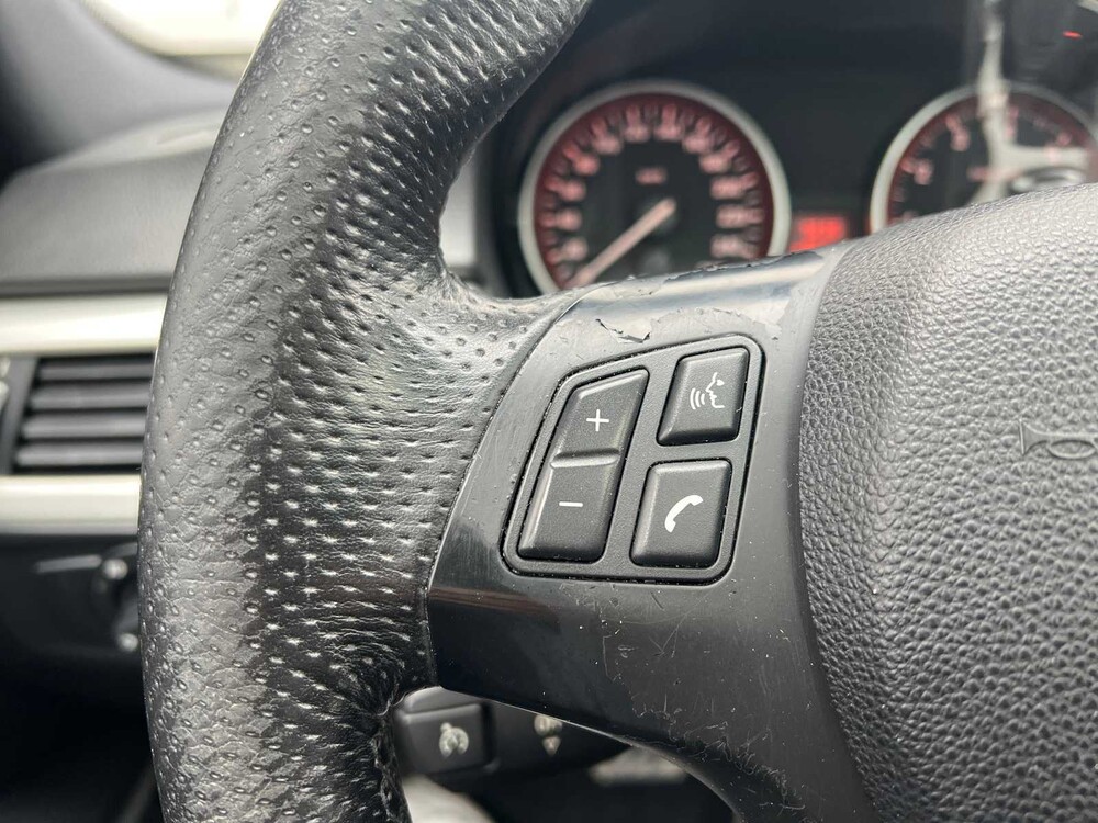 BMW 330xi Touring Executive 272pk 2007 ORIG-NL 3-Serie, 82-ZB-BD