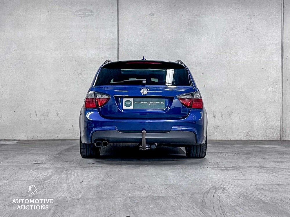 BMW 330xi Touring Executive 272pk 2007 ORIG-NL 3-Serie, 82-ZB-BD