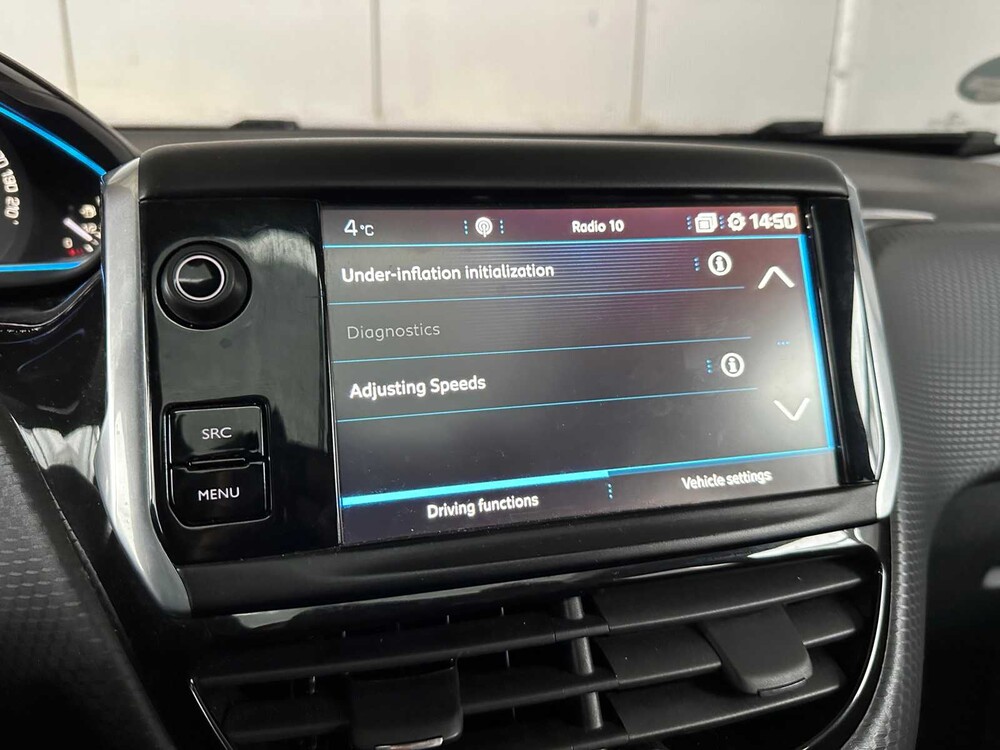 Peugeot 2008 1.2 PureTech Allure 110pk 2017, SZ-144-F