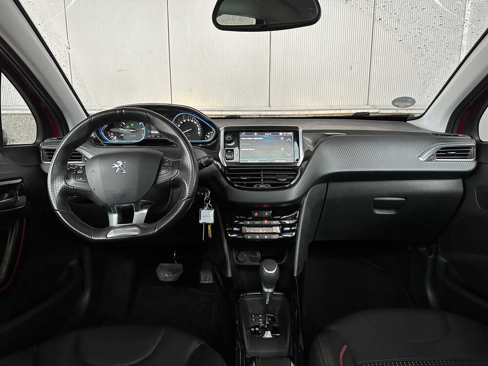 Peugeot 2008 1.2 PureTech Allure 110pk 2017, SZ-144-F