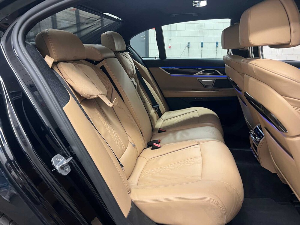 BMW 745e M-sport parts Plug-In Hybride G11 ORG-NL 394pk 2019 -Orig. NL- 7-Serie, ZR-171-V