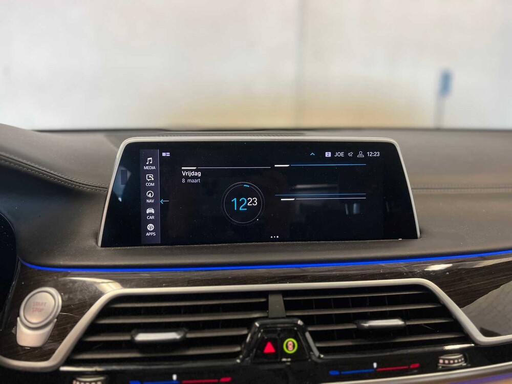 BMW 745e M-sport parts Plug-In Hybride G11 ORG-NL 394pk 2019 -Orig. NL- 7-Serie, ZR-171-V