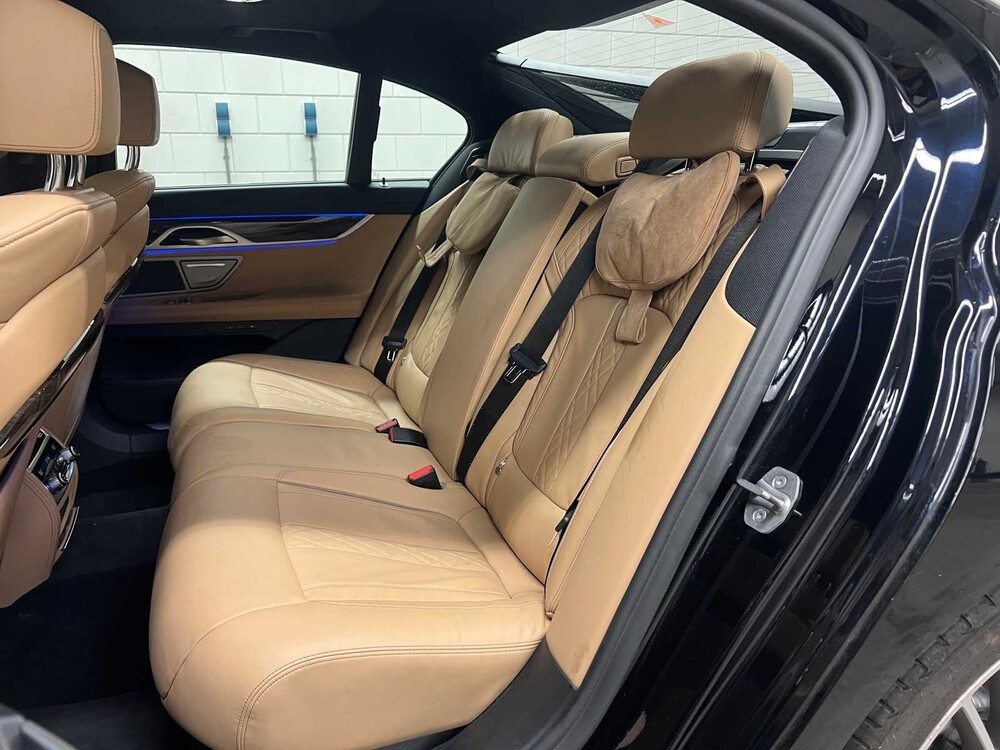 BMW 745e M-sport parts Plug-In Hybride G11 ORG-NL 394pk 2019 -Orig. NL- 7-Serie, ZR-171-V