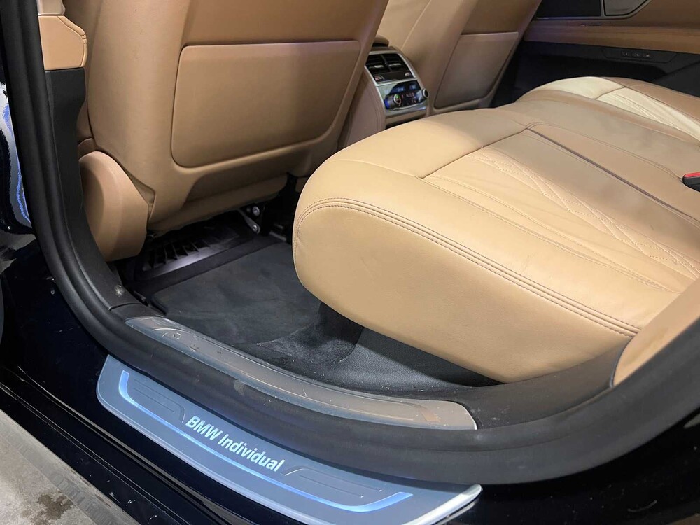 BMW 745e M-sport parts Plug-In Hybride G11 ORG-NL 394pk 2019 -Orig. NL- 7-Serie, ZR-171-V